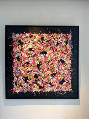 Photo 1 du tableau Pink on red par Stéphanie Bossaert, artiste peintre Lilloise